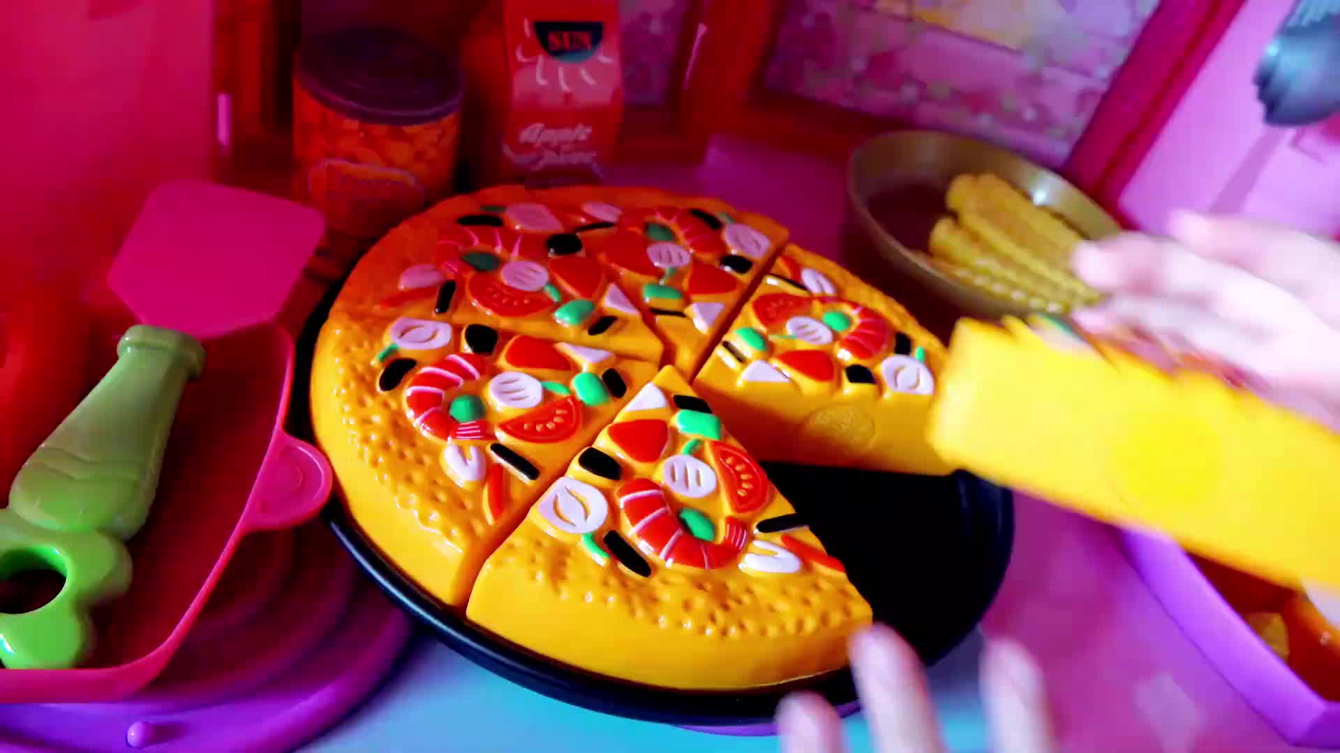 Watch this fun kids' play video! A bright, pretend pizza with colorful toppings (๐
, ๐ฅฌ, ๐, ๐ค) is ready for a kitchen adventure! Little hands use toy tools (spatula, bottle) to 'cook' and serve, making delicious play food. Perfect for imaginative playโcolorful, interactive, and full of giggles! ๐ฅณ๐จ