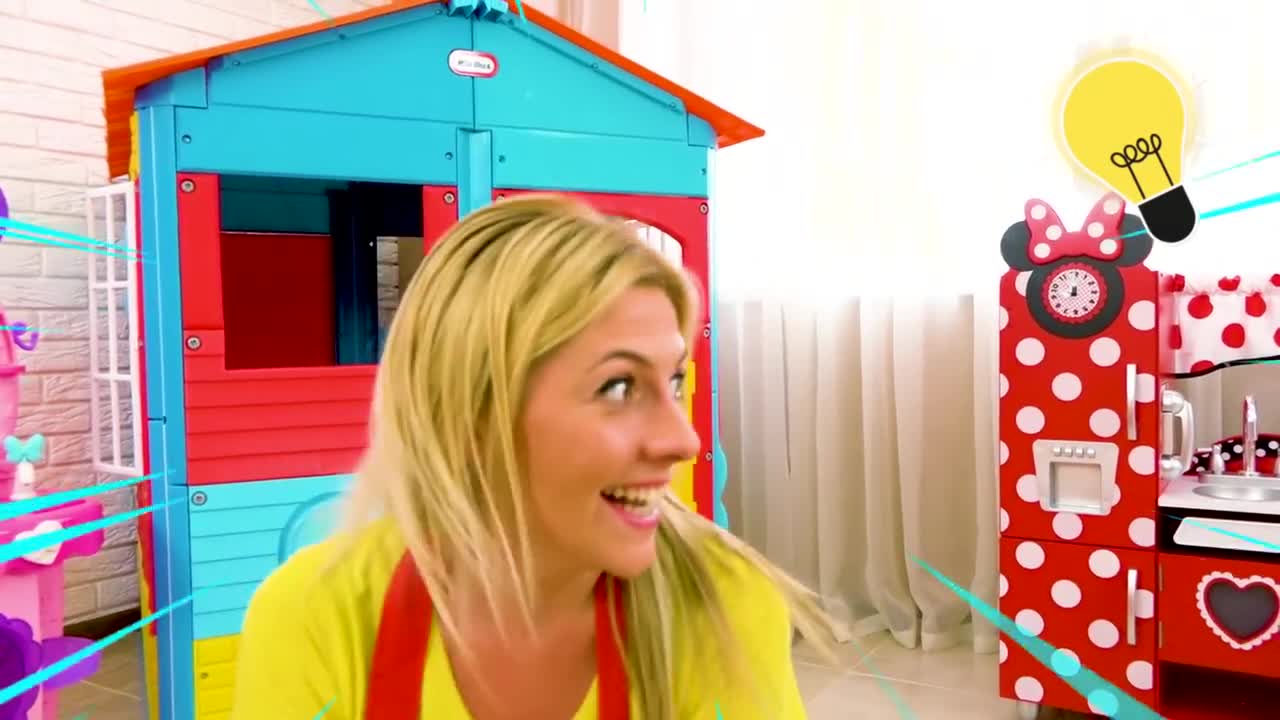 Join the fun with a colorful kids' playhouse and a cute Minnie-themed kitchen! 👧✨ Watch as we pretend to cook, play, and laugh together—perfect for little ones who love imaginative play! 🎶🥳